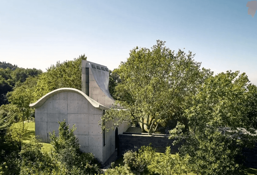 Capilla y Sala de Meditación